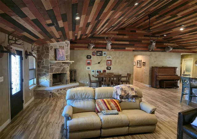 Homes for sale in Lometa, TX | 1832 County Road 2699, Lometa, TX 76853 | MLS# 9977366