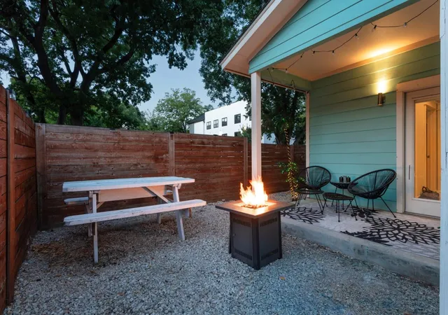 22nd image of 3000 Neal St, Austin, TX 78702 | MLS# 2076809