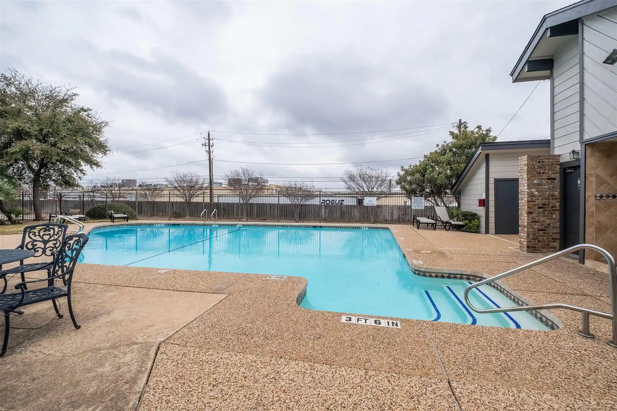 Listing Photo 38 - Condo for sale in 1748 Ohlen Rd located at 1748 Ohlen Rd, Austin, TX 78757 - Unit #16