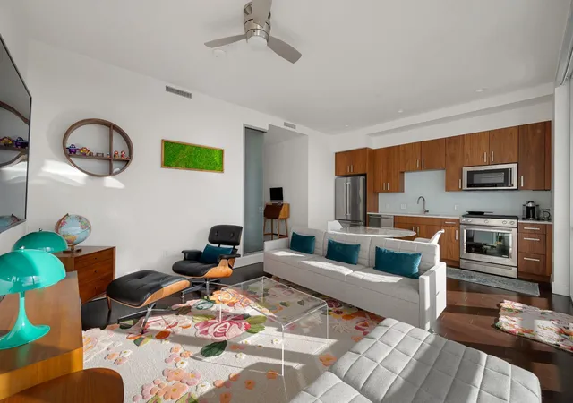 2nd image of 222 West Ave #1908, Austin, TX 78701 | MLS# 1096406