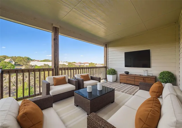 Photo 2 of Townhouse for sale at 507 Venture Blvd S, Lago Vista, TX 78645 | MLS# 3705570 | Listing updated on 2026-09-23