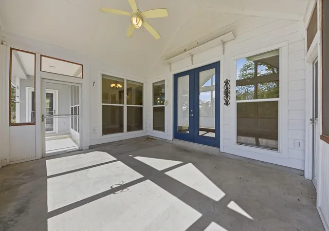 3rd image of 350 Owl Creek Rd, Giddings, TX 78942 | MLS# 2302251