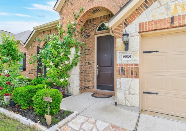 2nd image of 19805 Grail Hollows Cv, Pflugerville, TX 78660 | MLS# 8836601