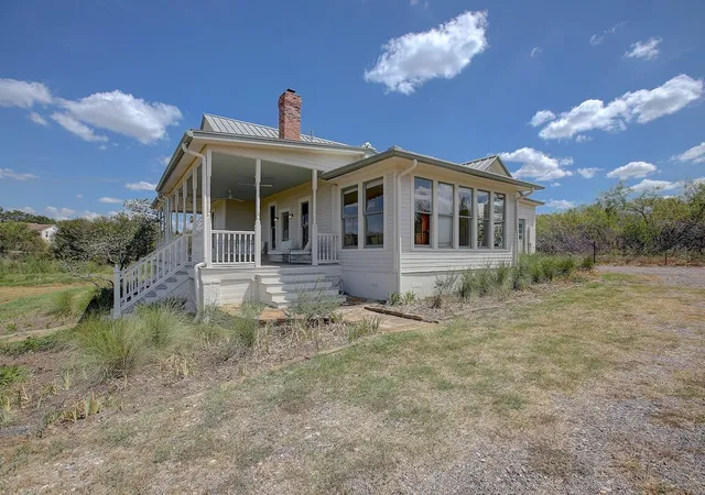 5th image of 11228 Parsons Rd, Manor, TX 78653 | MLS# 2669022