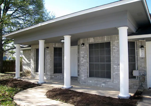 3rd image of 1010 Magnolia Cv, Buda, TX 78610 | MLS# 5672862
