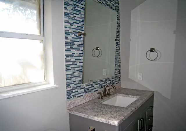 5th image of 1010 Magnolia Cv, Buda, TX 78610 | MLS# 5672862