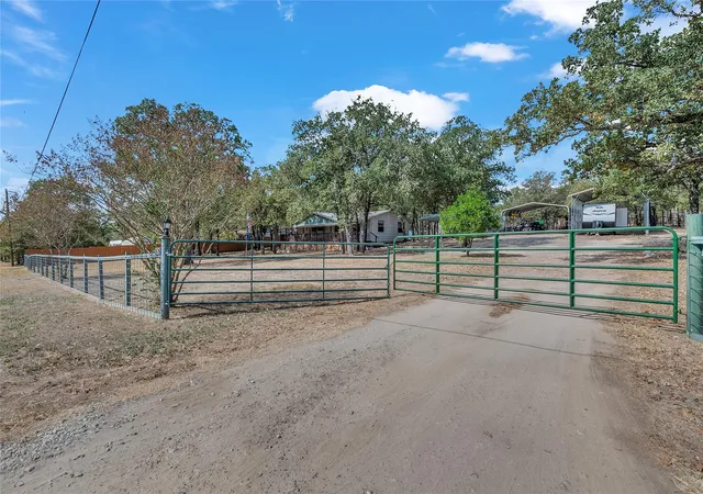 3rd image of 320 Pope Bnd S, Cedar Creek, TX 78612 | MLS# 2481282