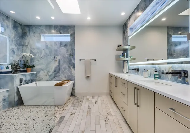 4th image of 4600 Gillis St, Austin, TX 78745 | MLS# 2534718