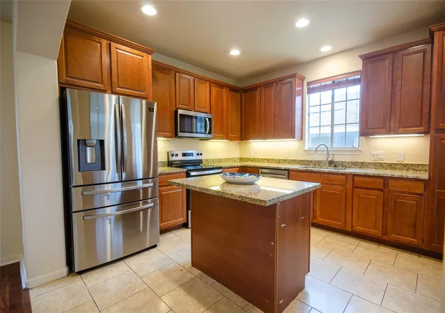 Photo 4 of Condo for sale at 12805 Cape May Ln, Austin, TX 78750 | MLS# 2612463 | Listing updated on 2026-09-22