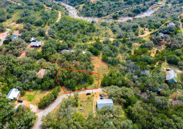 Homes for sale in Spicewood, TX | 00 Breezing Ln, Spicewood, TX 78669 | MLS# 2821494