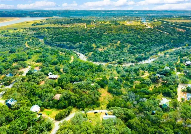 Homes for sale in Spicewood, TX | 00 Breezing Ln, Spicewood, TX 78669 | MLS# 2821494