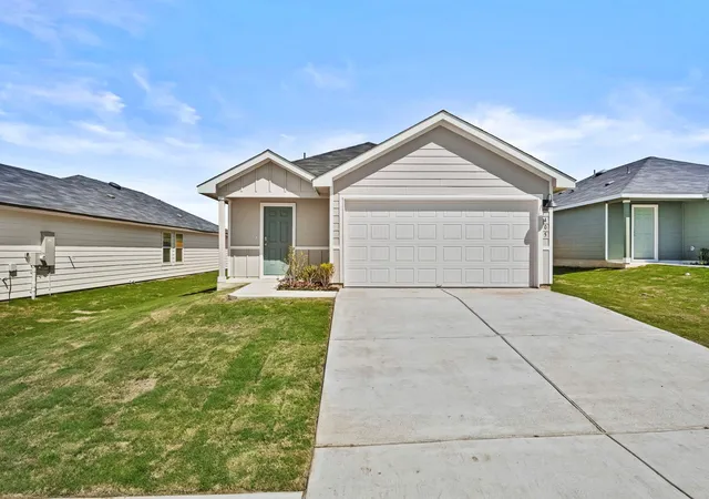 Photo 1 of Single family home for sale at 405 Wild Goose Dr, Luling, TX 78648 | MLS# 2020440 | Listing updated on 2026-09-23