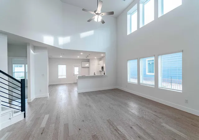 2nd image of 117 Cougar Hill Dr, Jarrell, TX 76537 | MLS# 8970784
