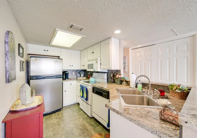 Homes for sale in Spicewood, TX | 1601 Judy Lynn Dr #109, Spicewood, TX 78669 | MLS# 2892493