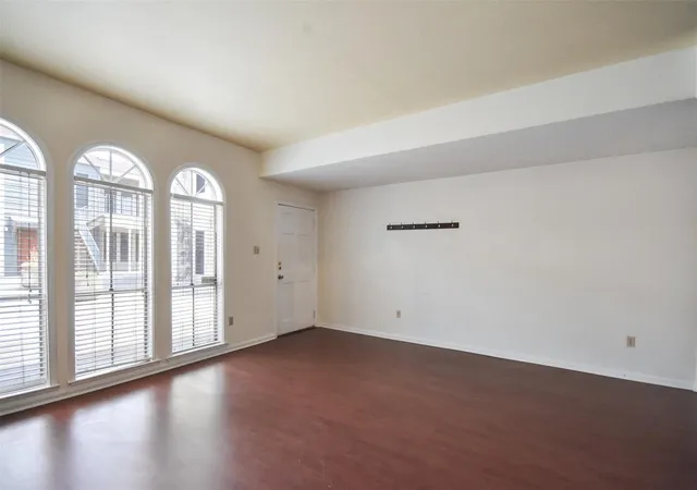 5th image of 2529 Rio Grande St, Austin, TX 78705