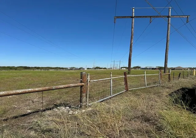 5th image of 1015 Ac Fm 2409 Rd, Temple, TX 76504 | MLS# 8948196