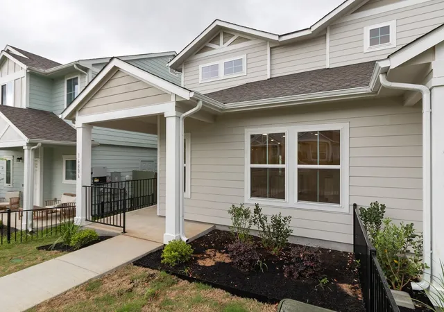 Photo 2 of Townhouse for sale at 16806 Sonoma Breeze Dr, Manor, TX 78653 | MLS# 4675872 | Listing updated on 2026-08-12