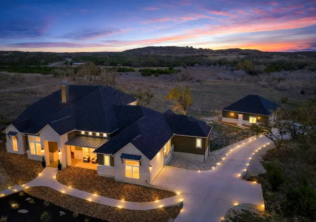 2nd image of 321 Vista View Pl Pl, Spring Branch, TX 78070 | MLS# 6163973