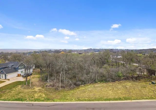 3rd image of 112 Albatross Cv, Cedar Creek, TX 78612 | MLS# 4996933
