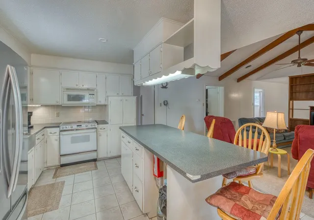 4th image of 4317 River Oaks Dr, Kingsland, TX 78639 | MLS# 1175115