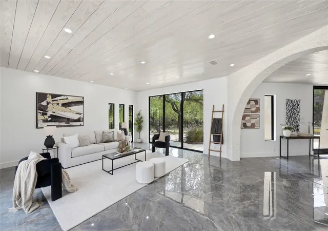 Photo 4 of Single family home for sale at 700 Rancho Grande Dr, Wimberley, TX 78676 | MLS# 2509497 | Listing updated on 2026-09-25