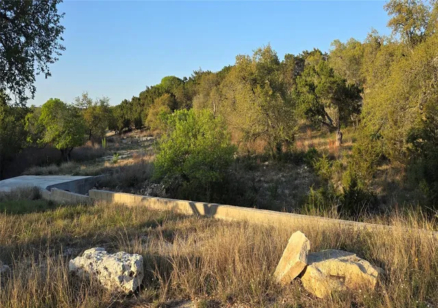 1st image of 7605 White Oak Dr, Lago Vista, TX 78645 | MLS# 3265347