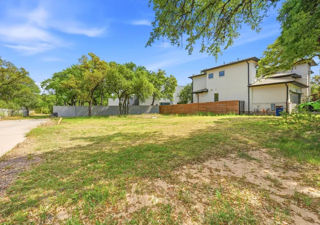 Photo 3 of Land for sale at Lot 4 Blk A Allen Rd, Austin, TX 78746 | MLS# 1328616 | Listing updated on 2026-04-05