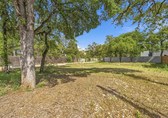 Photo 4 of Land for sale at Lot 4 Blk A Allen Rd, Austin, TX 78746 | MLS# 1328616 | Listing updated on 2026-04-05