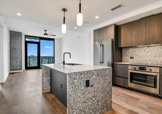 Photo 2 of Condo for sale at 84 East Ave #1503, Austin, TX 78701 | MLS# 6894726 | Listing updated on 2026-09-23