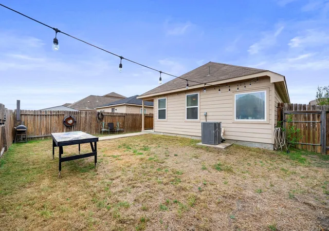 Homes for sale in Kyle, TX | 1617 Treeta Trl, Kyle, TX 78640 | MLS# 8371260