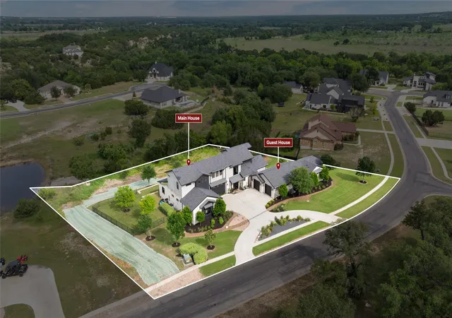 Photo 2 of Sale Pending at 608 Buffalo Trl, Liberty Hill, TX 78642 | MLS# 6533905 | Listing updated on 2026-10-02