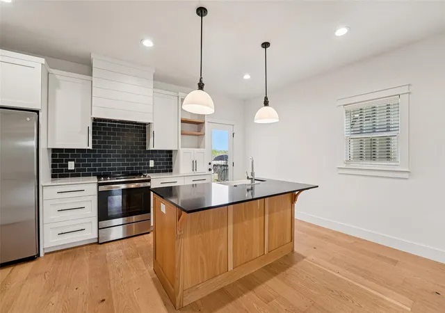 4th image of 416 Stagecoach Trl, San Marcos, TX 78666 | MLS# 1792597
