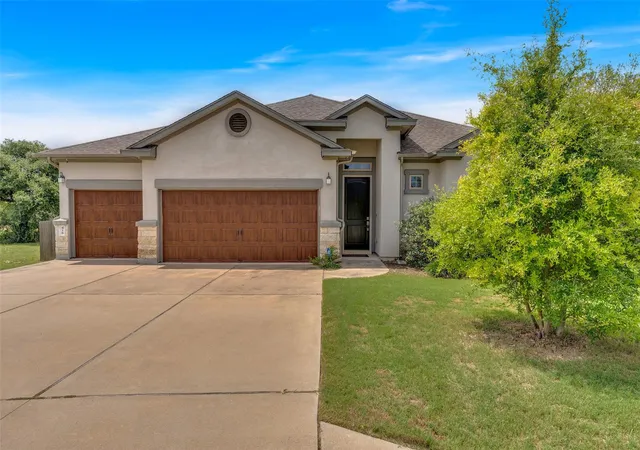 Photo 1 of Single family home for sale at 418 Quartz Dr, Dripping Springs, TX 78620 | MLS# 8200368 | Listing updated on 2026-10-12