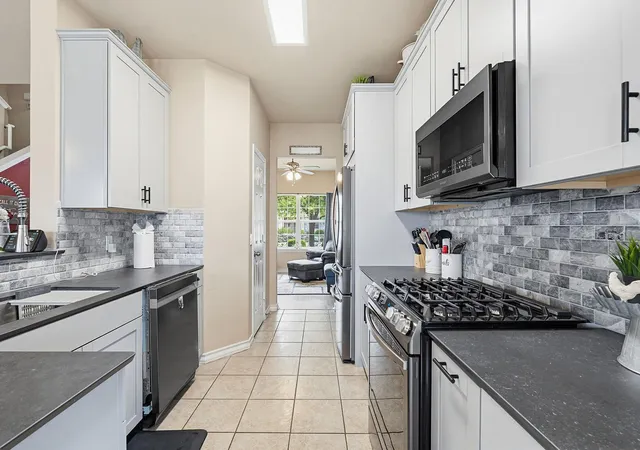 2nd image of 2817 Beach Plum Cv, Pflugerville, TX 78660 | MLS# 8777908