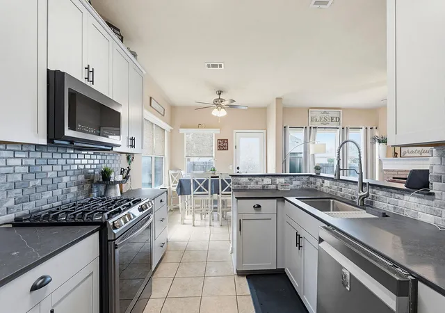 3rd image of 2817 Beach Plum Cv, Pflugerville, TX 78660 | MLS# 8777908