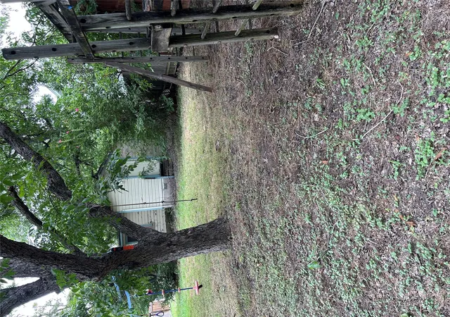 2nd image of 1400 Vargas Rd, Austin, TX 78741 | MLS# 8770365