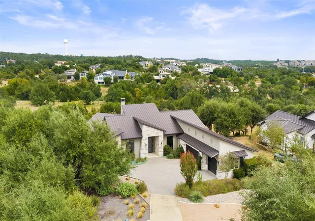 Single family home for sale at 8801 Bellancia Dr, Austin, TX 78738 | MLS# 1627782