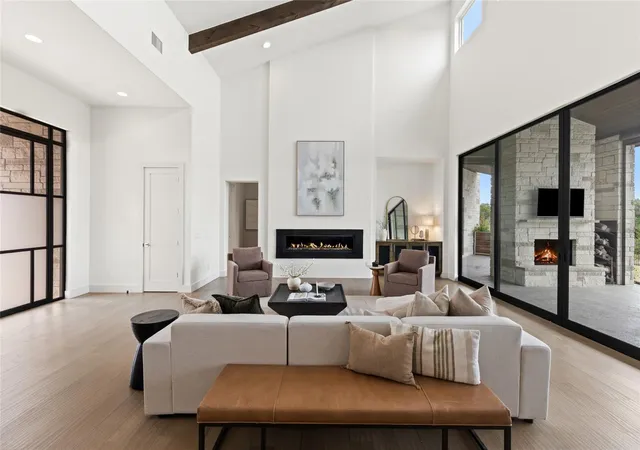 Photo 3 of Single family home for sale at 8801 Bellancia Dr, Austin, TX 78738 | MLS# 1627782 | Listing updated on 2026-10-27