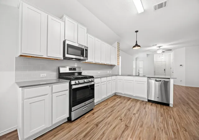 4th image of 144 High Plains Pass, Liberty Hill, TX 78642 | MLS# 8395752