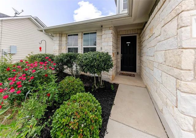 Homes for sale in Elgin, TX | 303 Schuyerville Dr, Elgin, TX 78621 | MLS# 1191182