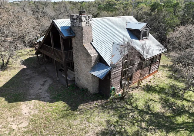 Photo 3 of Single family home for sale at 22419 Hazy Holw Cv, Spicewood, TX 78669 | MLS# 5990516 | Listing updated on 2026-08-28