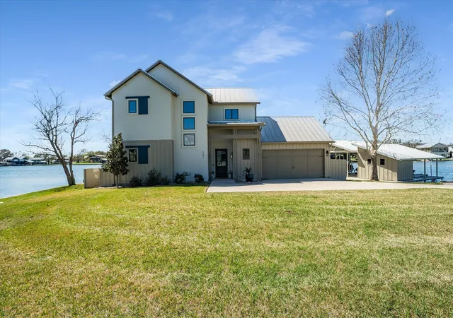 Homes for sale in Granite Shoals, TX | 701 Woodland Hills, Granite Shoals, TX 78654 | MLS# 4871657