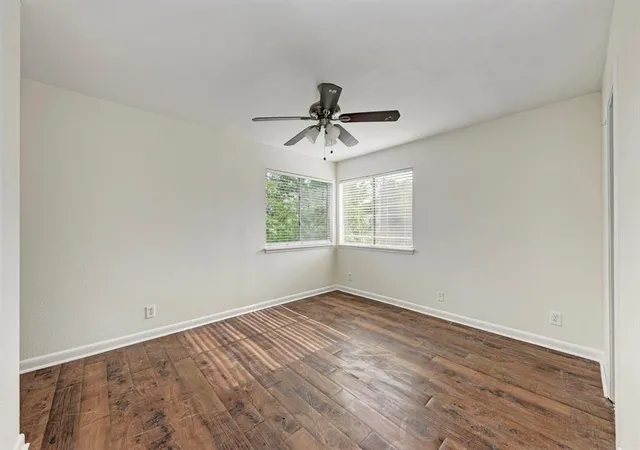 2nd image of 1010 W 23Rd St, Austin, TX 78705