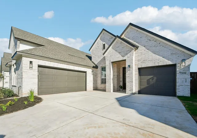 3rd image of 209 Firethorn Rd, Marble Falls, TX 78654 | MLS# 9431272