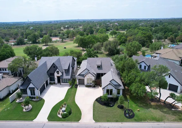 Photo 2 of Single family home for sale at 607 Flintridge Trl, Georgetown, TX 78628 | MLS# 2438498 | Listing updated on 2026-09-25