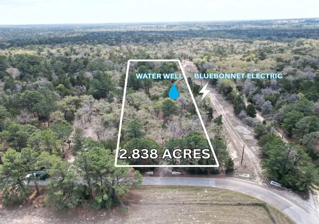 3rd image of 801 Marlin St, Mc Dade, TX 78650 | MLS# 2435640