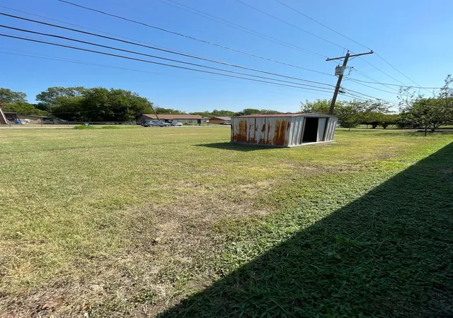 2nd image of 606 Sunset Ln, Copperas Cove, TX 76522