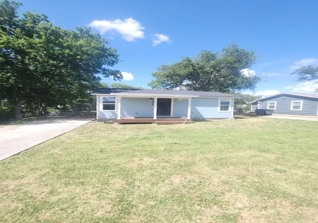 1st image of 504 W Avenue A, Copperas Cove, TX 76522 | MLS# 1540768
