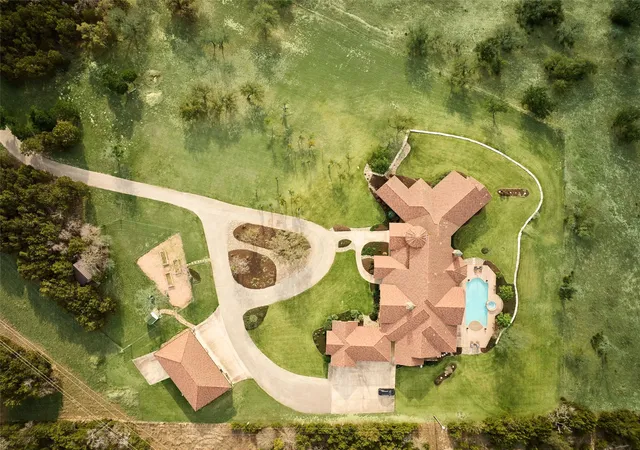 Photo 3 of House for sale at 600 County Rd 257, Liberty Hill, TX 78642 | MLS# 3008325 | Listing updated on 2026-08-13