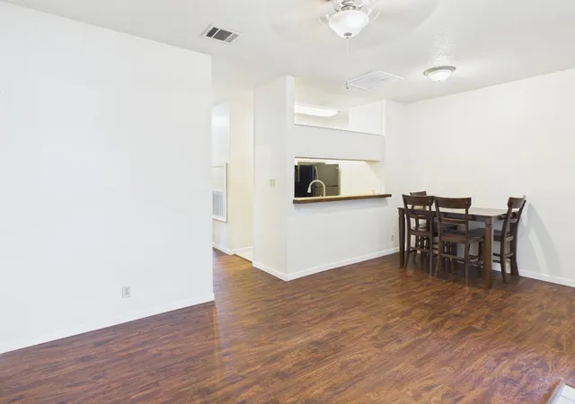 5th image of 2905 Swisher St #207, Austin, TX 78705 | MLS# 8866546